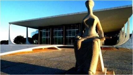 Cartao-de-credito-na-alca-de-mira-do-congresso-televendas-cobranca-1