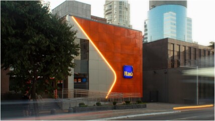 Itau-avalia-agencias-suportando-infraestrutura-5g-e-uso-de-redes-privativas-televendas-cobranca-1