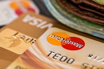 No-brasil-16-milhoes-de-consumidores-tem-mais-de-tres-cartoes-de-credito-televendas-cobranca1