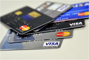 Bancos-avaliam-propor-reducao-do-parcelamento-no-cartao-e-juros-do-rotativo-televendas-cobranca-1