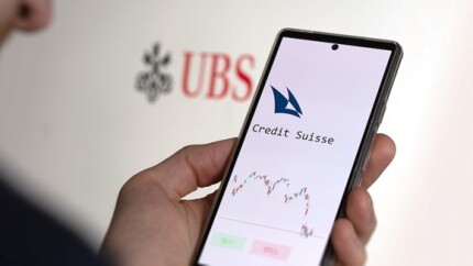 Suica-quer-evitar-novo-caso-credit-suisse-e-prepara-cerco-a-corridas-bancarias-televendas-cobrança-1