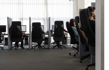 como-pristina-se-tornou-um-centro-de-telemarketing-para-a-suíça-televendas-cobranca-1