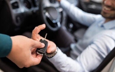 51-dos moradores do Sudeste pretendem vender o carro em 2024-televendas-cobranca-1