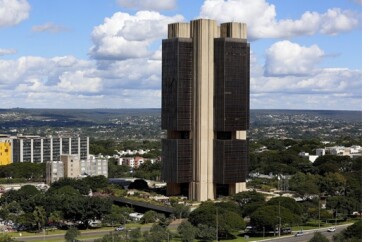 Banco Central passa a exigir maior transparência nos gastos com cartão de crédito-televendas-cobranca-1