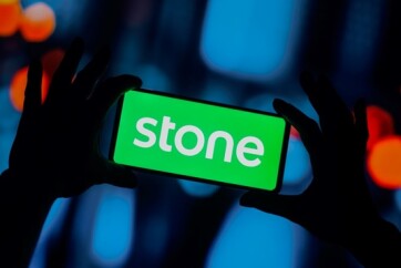 stoneco-toma-credito-de-us468-mi-com-agencia-dos-eua-para-fortalecer-capital-de-giro-de-mpmes-televendas-cobranca-1