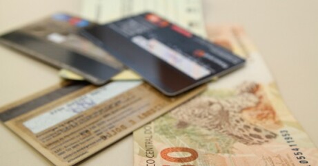 Apos-8-anos-fatia-de-bancos-publicos-no-credito-volta-a-aumentar-televendas-cobranca-1