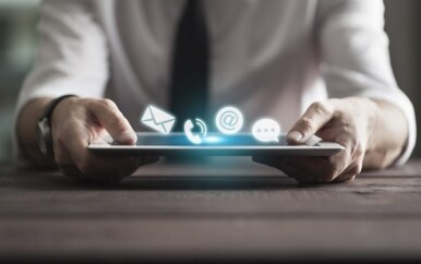 A-transformacao-de-servicos-de-atendimento-para-o-setor-publico-brasileiro-televendas-cobranca-1