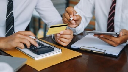 Brasil-tem-212-milhes-de-cartes-de-crdito-ativos-mais-do-que-a-populao-total-televendas-cobranca-1