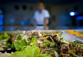 Cliente-se-endivida-e-atacadao-parcela-alimento-televendas-cobranca-1