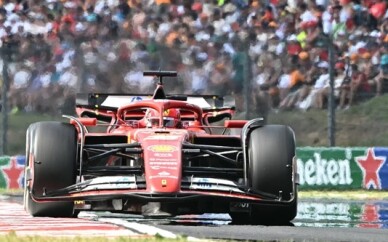 Ferrari-anuncia-troca-de-patrocinador-do-ramo-bancario-televendas-cobranca-1