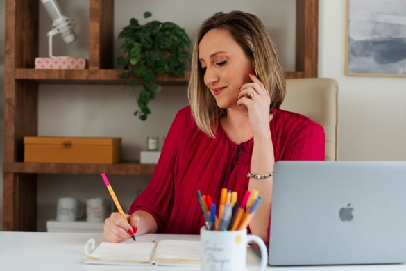 Profissao-de-assistente-virtual-cresce-no-brasil-e-pra-voce-televendas-cobranca-3