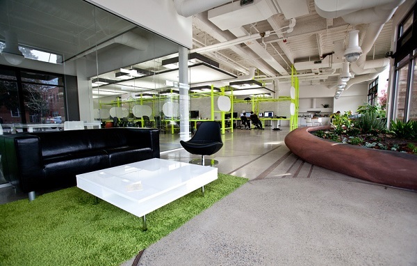 Qual-e-o-pais-com-as-relacoes-de-trabalho-no-escritorio-menos-saudaveis-spoiler-nao-e-o-brasil-televendas-cobranca-3