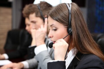 Atendente-de-telemarketing-que-ficou-20-dias-em-ocio-forcado-deve-ser-indenizada-televendas-cobranca-1