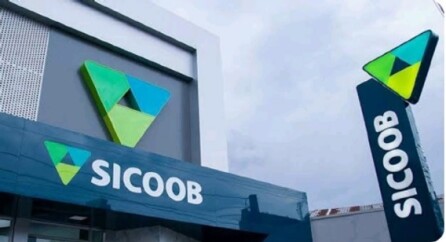 Sicoob-inova-e-passa-a-utilizar-ia-generativa-para-agilizar-interacao-interna-com-documentos-televendas-cobranca-1