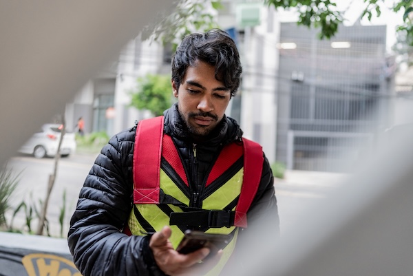 Localizadores-de-veiculos-como-facilitar-sua-vida-e-agilizar-a-recuperacao-do-bem-atraves-de-cameras-de-localizacao-online-think-data-thinkdata