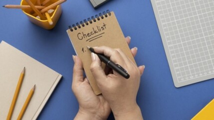 Checklist-de-vendas-como-usá-la-para-elevar-a-eficiência-da-equipe-O-que-é=checklist-televendas-cobranca-1