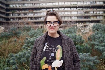 Fetiches-em-um-call-center-televendas-cobranca-1