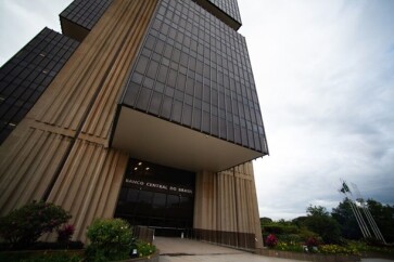 Incompreensao-sobre-o-sistema-de-informacoes-de-credito-do-bc-favorece-acoes-oportunistas-televendas-cobranca-1