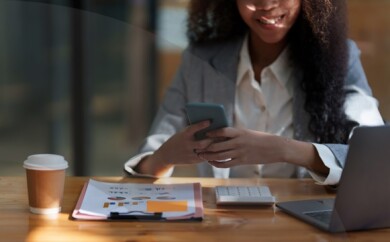 Experiencia-do-cliente-e-comunicacao-omni-channel-estrategias-de-valor-para-o-setor-financeiro-televendas-cobranca-1