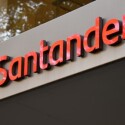 Santander-brasil-lucra-r-365-bilhoes-aumenta-provisoes-e-iof-impacta-carteira-de-credito-televendas-cobranca-1
