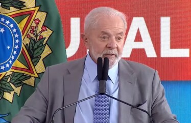 Lula-cobra-recursos-para-credito-imobiliario-para-classe-media-televendas-cobranca-1