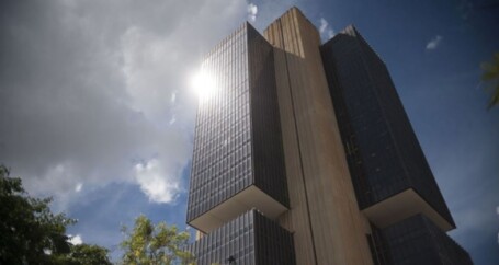 Ritmo-de-crescimento-do-credito-segue-elevado-apesar-de-condicoes-restritivas-diz-bc-televendas-cobranca-1