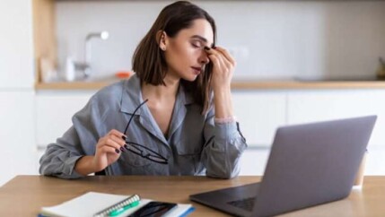 6-em-cada-10-trabalhadores-relatam-aumento-de-estresse-atrelado-ao-endividamento-televendas-cobranca-1