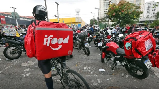 Gigante-do-delivery-saiba-como-o-ifood-saiu-de-um-call-center-e-virou-um-gigante-que-movimenta-1-do-pib-brasileiro-televendas-cobranca-1