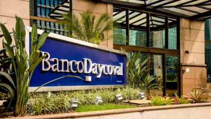 Com-consorcios-em-alta-daycoval-da-o-seu-lance-com-a-rodobens-televendas-cobranca-1