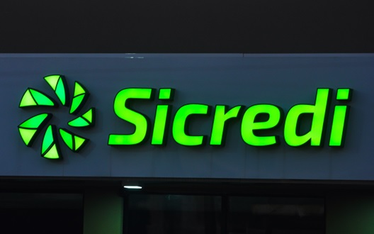 Sicredi-dois-demitidos-por-trapaca-no-estacionamento-televendas-cobranca-1