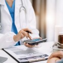 Fintech mira profissionais autônomos e “pejotizados” para ampliar financiamento de despesas médicas no Brasil-televendas-cobranca-1