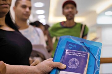 Bancos-freiam-credito-e-miram-a-alta-renda-em-ano-de-incerteza-televendas-cobranca-1