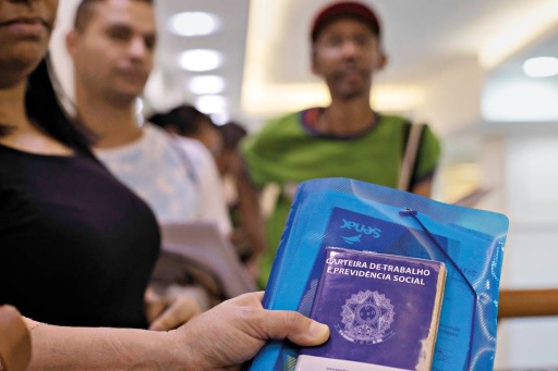 Bancos-freiam-credito-e-miram-a-alta-renda-em-ano-de-incerteza-televendas-cobranca-1