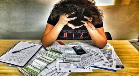Endividamento-recorde=expõe==barreira-invisível e organização financeira ainda é vista como complexa no Brasil-televendas-cobranca-1