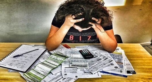 Endividamento-recorde=expõe==barreira-invisível e organização financeira ainda é vista como complexa no Brasil-televendas-cobranca-1