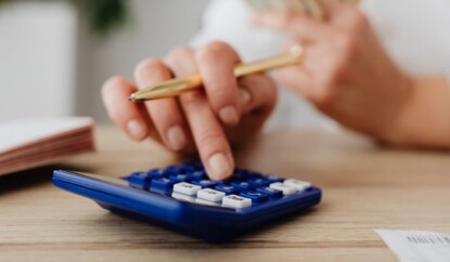Com-credito-travado-empresas-aceleram-aumentos-de-capital-para-cortar-divida-televendas-cobranca-1