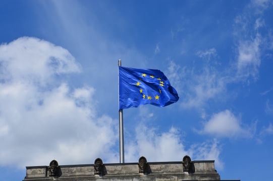 Eua-perde-protagonismo-e-credito-europeu-ganha-espaco-nas-carteiras-latino-americanas-televendas-cobranca-1