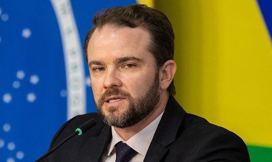 Governo-discute-linha-de-apoio-a-produtor-endividado-televendas-cobranca-1