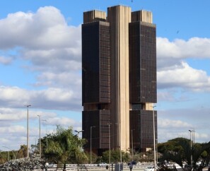 Bc-aprovou-compras-de-bancos-quando-master-ja-dava-sinais-de-crise-televendas-cobranca-1