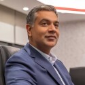 Ceo-de-banco-usa-seu-clone-de-ia-para-conduzir-reuniao-e-ninguem-havia-notado-televendas-cobranca-1