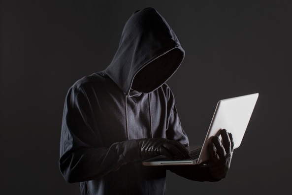 Crime-organizado-migra-para-meio-digital-e-assaltos-a-bancos-despencam-enquanto-ataques-hackers-disparam-televendas-cobranca-1