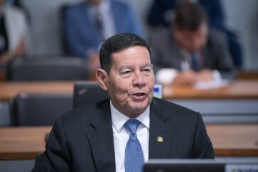 Senado-aprova-a-proibicao-de-telemarketing-de-venda-por-robos-televendas-cobranca-1