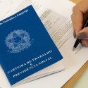 Apos-um-ano-credito-consignado-clt-tem-queda-de-73-no-valor-tomado-por-trabalhador-televendas-cobranca-1