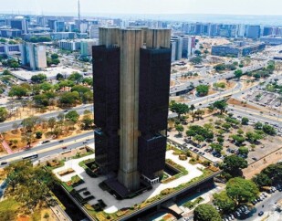 Bc-aperta-regras-para-funcionamento-de-fintechs-que-apontam-risco-de-credito-ao-consumidor-ficar-mais-caro-televendas-cobranca-1
