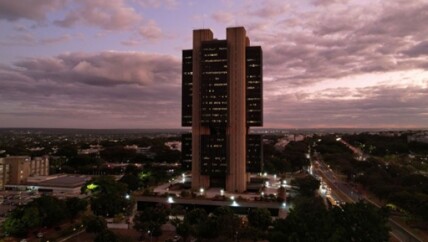 Bc-ve-inadimplencia-em-patamar-historicamente-alto-mas-diz-que-medidas-recentes-tendem-a-reduzi-la-televendas-cobranca-1