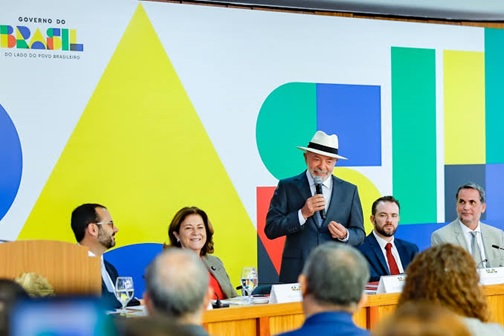 Governo-lança-Desenrola-Adimplentes-com-juro-de 1-televendas-cobranca-1