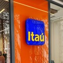 Itau-vai-exigir-tres-dias-de-trabalho-presencial-a-partir-de-2028-televendas-cobranca-1