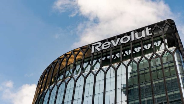 Revolut-pode-valer-duas-vezes-mais-que-o-nubank-televendas-cobranca-1