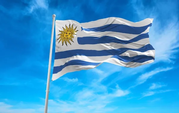 Uruguai apresenta anteprojeto para criar open finance-televendas-cobranca-1