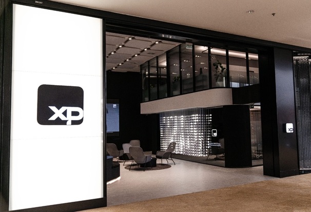 Xp-estreia-em-credenciamento-e-lana-carto-pj-com-at-12-pontos-percentuais-de-investback-televendas-cobranca-1
